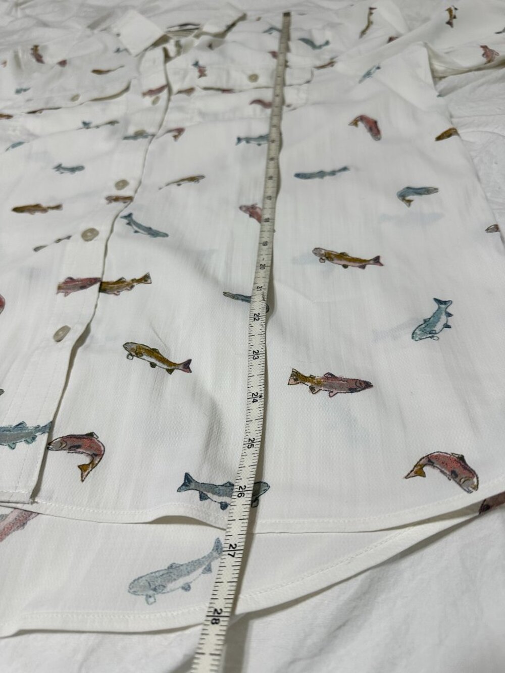 Eddie Bauer Women's Vented Fly Fishing Shirt Blouse Size Fish Pattern Size M - Picture 7 of 13